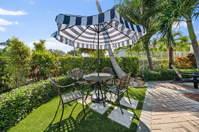 Capri Inn & Apartments Lake Worth Beach Exterior foto